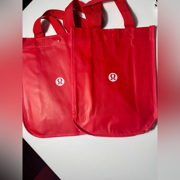 NWOT Lululemon bundle of 2 Reusable Tote Bags (choose your colors) - Picture 3 of 10